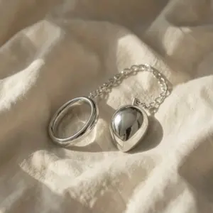 Anello con catena e sfera 50 mm — Metal Hard