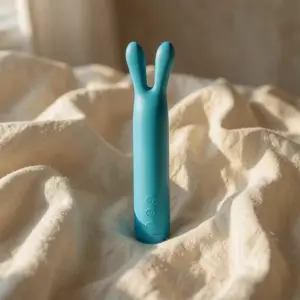 RABBIT BULLET TEAL — JE JOUE