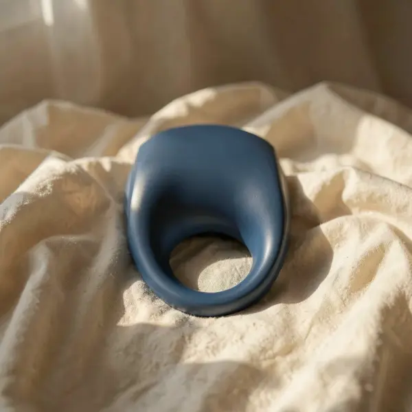 Strong One — Satisfyer