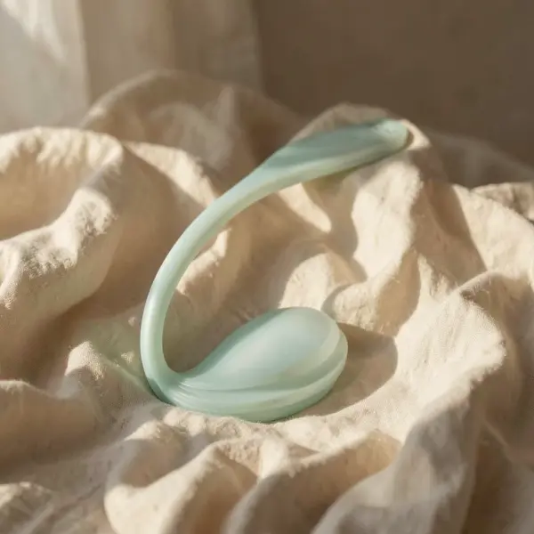 Smooth Petal — Satisfyer