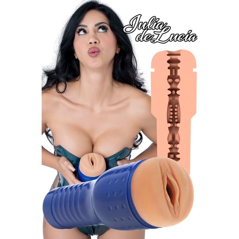 Julia de Lucia — Private