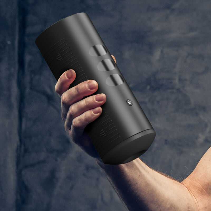 Titan — Kiiroo