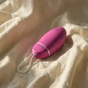 LUNA Smart Bead™ — LELO