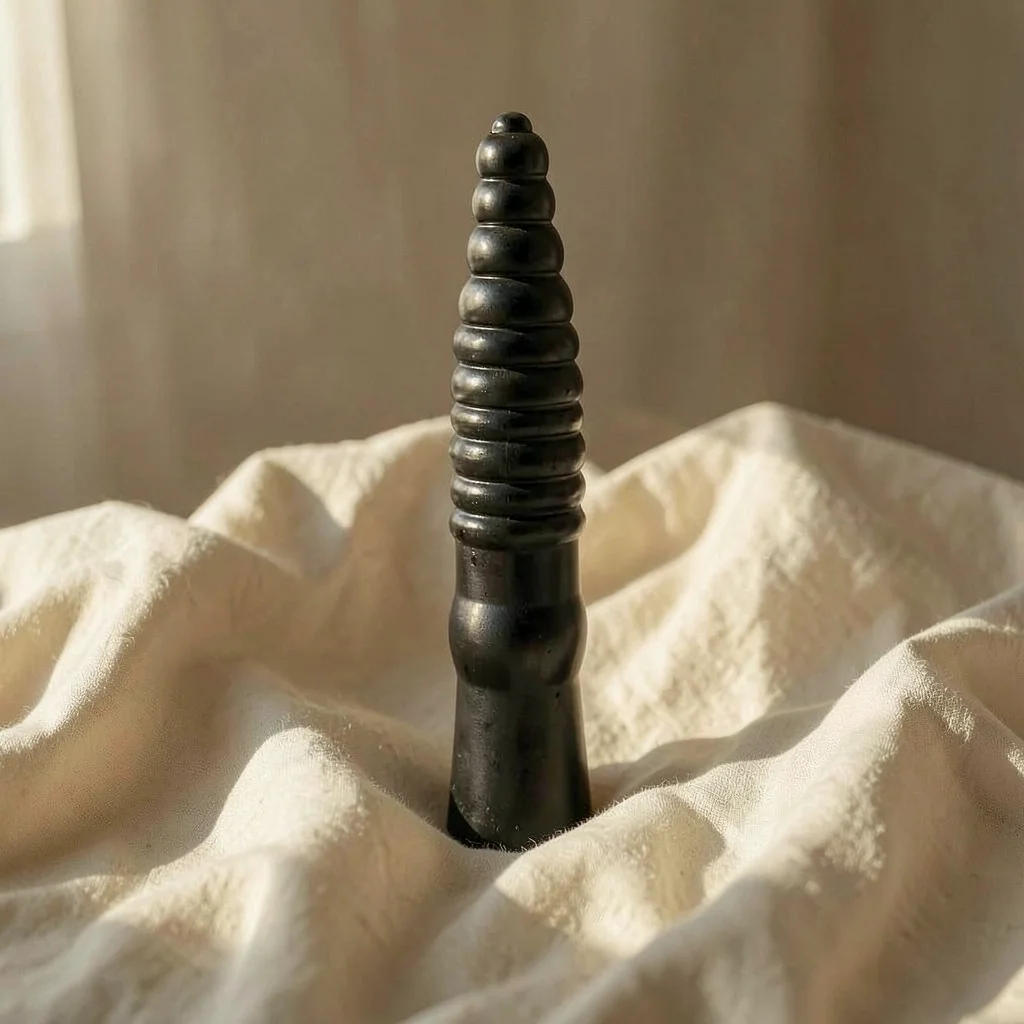 Dildo scanalato 33 cm — All Black