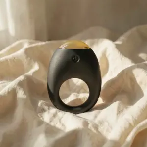 Eclipse Light — LUZ by TOYJOY