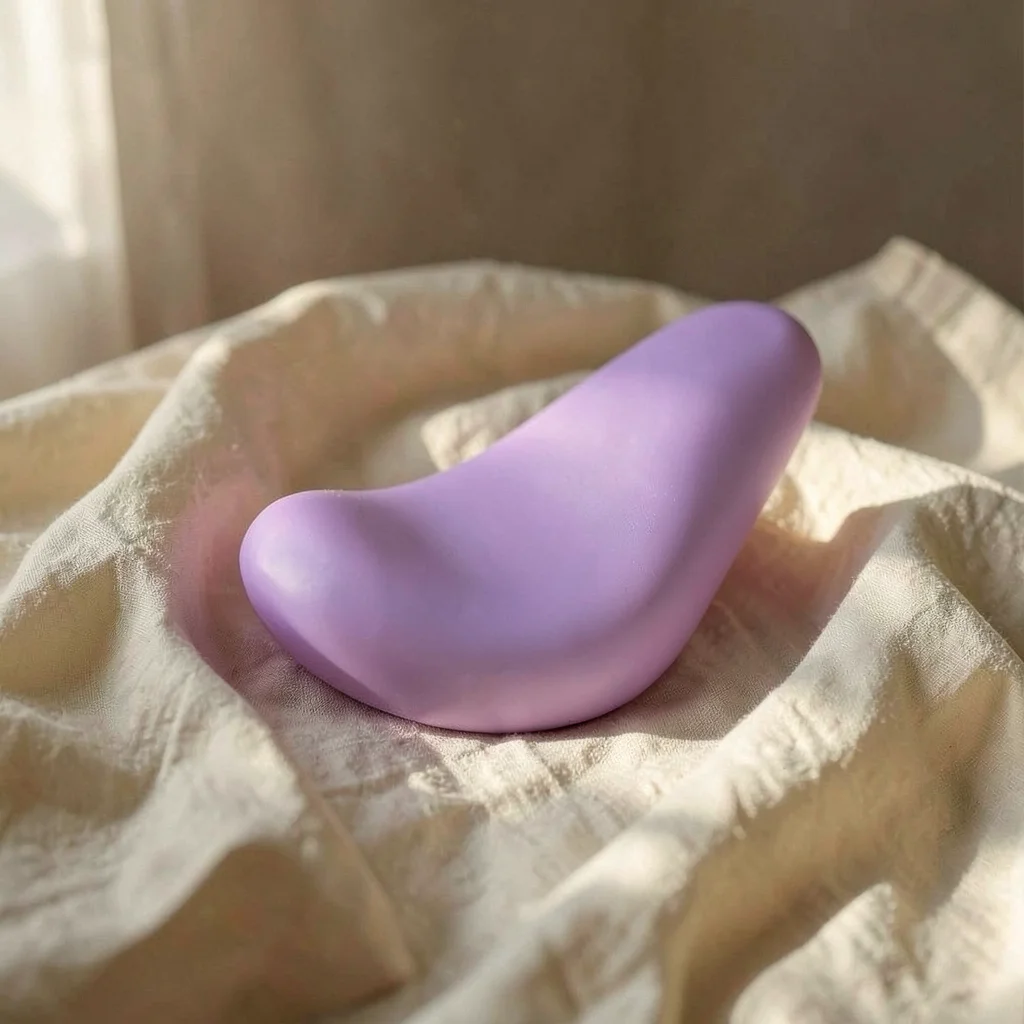 Petite Arouse-Her — Fantasy for Her