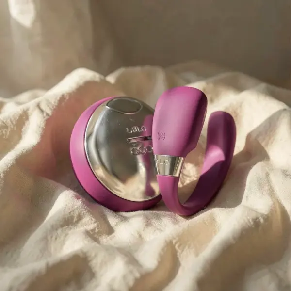 TIANI 3 Insignia Deep Rose — LELO