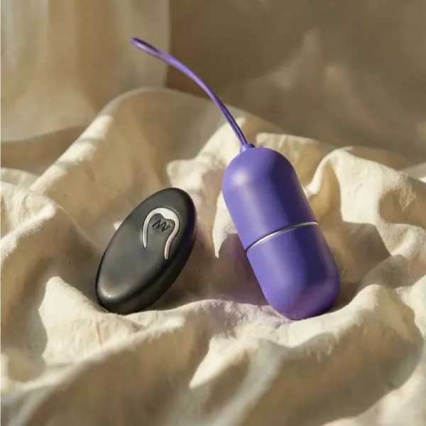 Flippy Egg I Viola — Intense