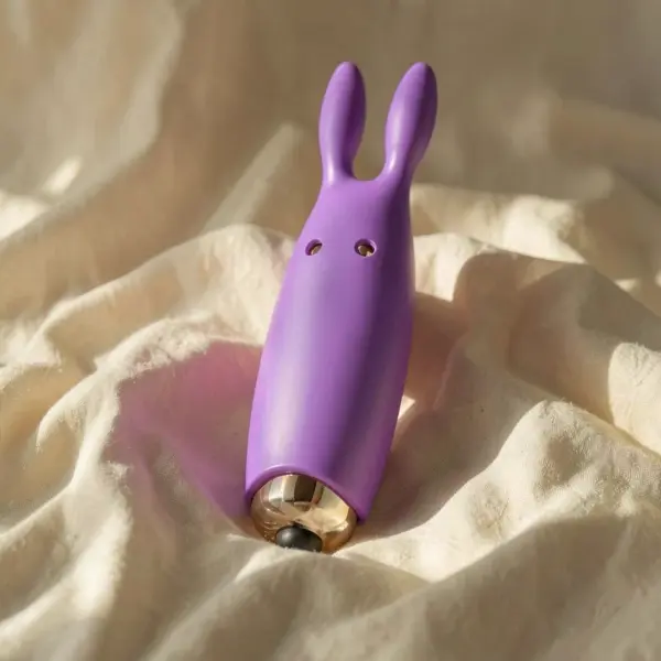 Bugsy — Womanvibe