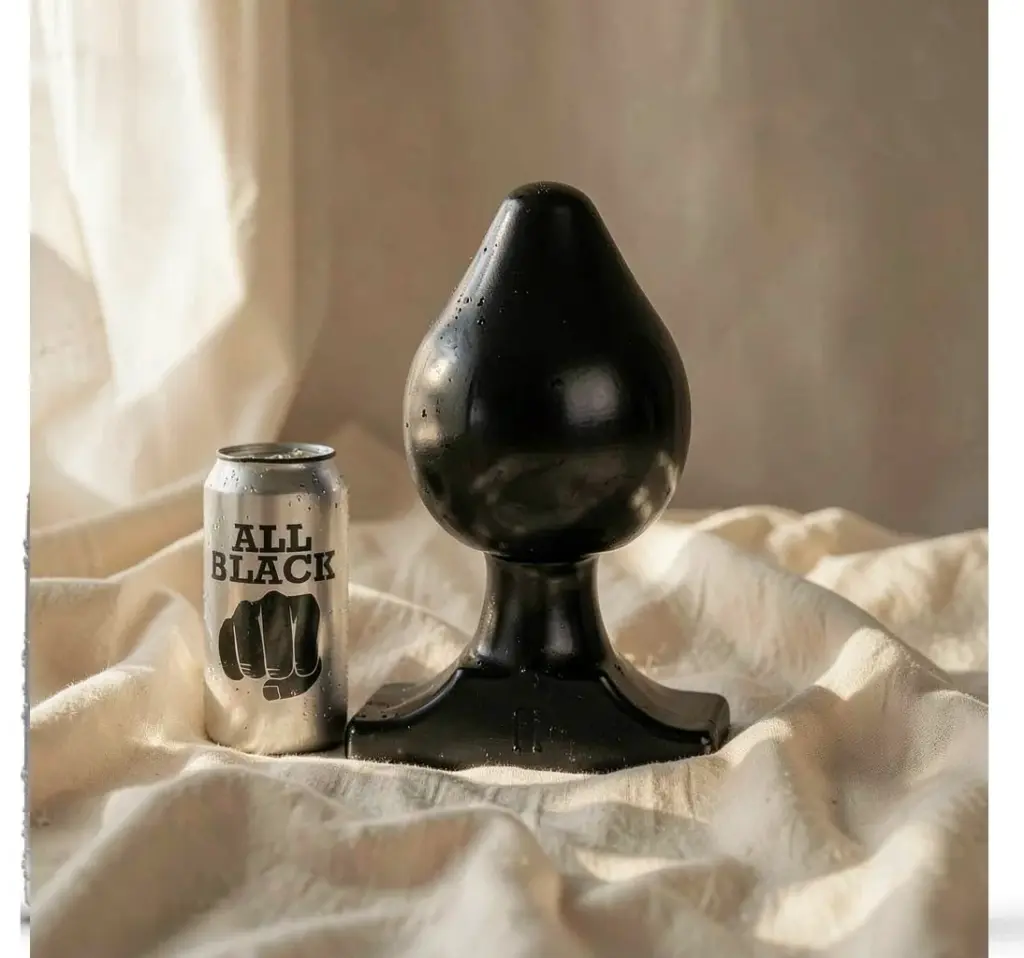 Plug 19 cm — All Black