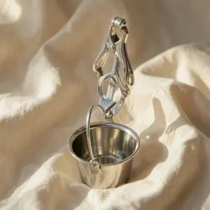 Pinze Capezzoli con Serbatoio — Metal Hard