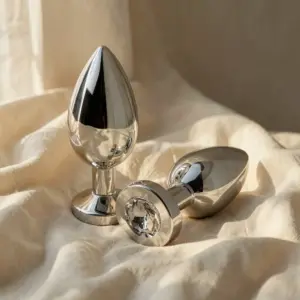 Diamond Plug Trasparente — Metal Hard