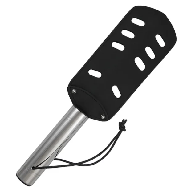 Pagaia in cuoio e acciaio con fori — Metal Hard