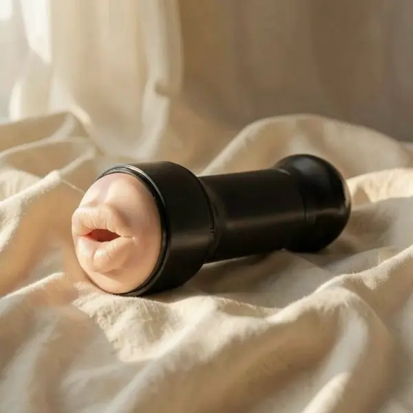 FeelVictoria Mouth + PowerBlow — Kiiroo