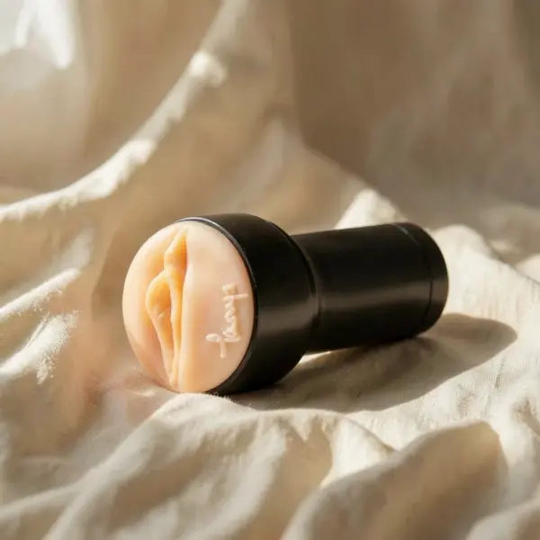 FeelTanya Stroker — Kiiroo
