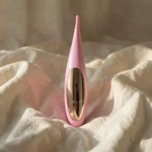 DOT™ Travel — LELO