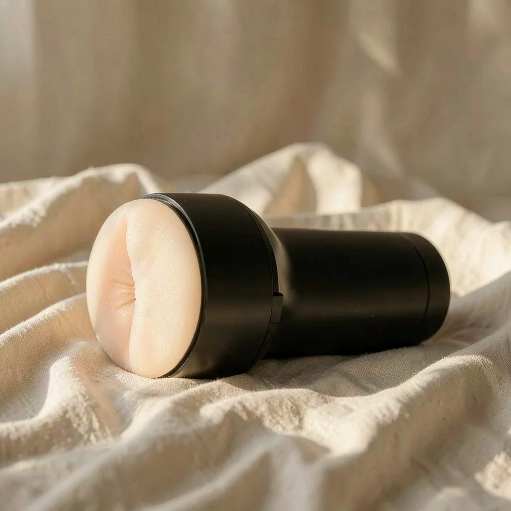 Feel Stroker Butt Flesh Extra Stretto — Kiiroo