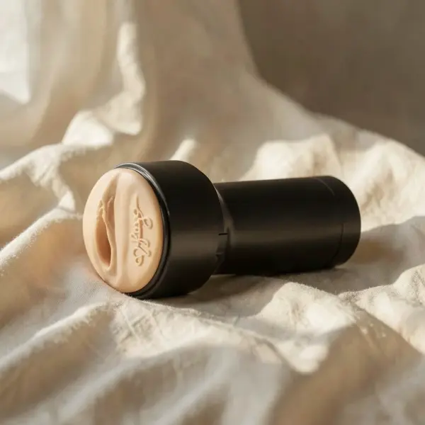 FeelReya Stroker — Kiiroo