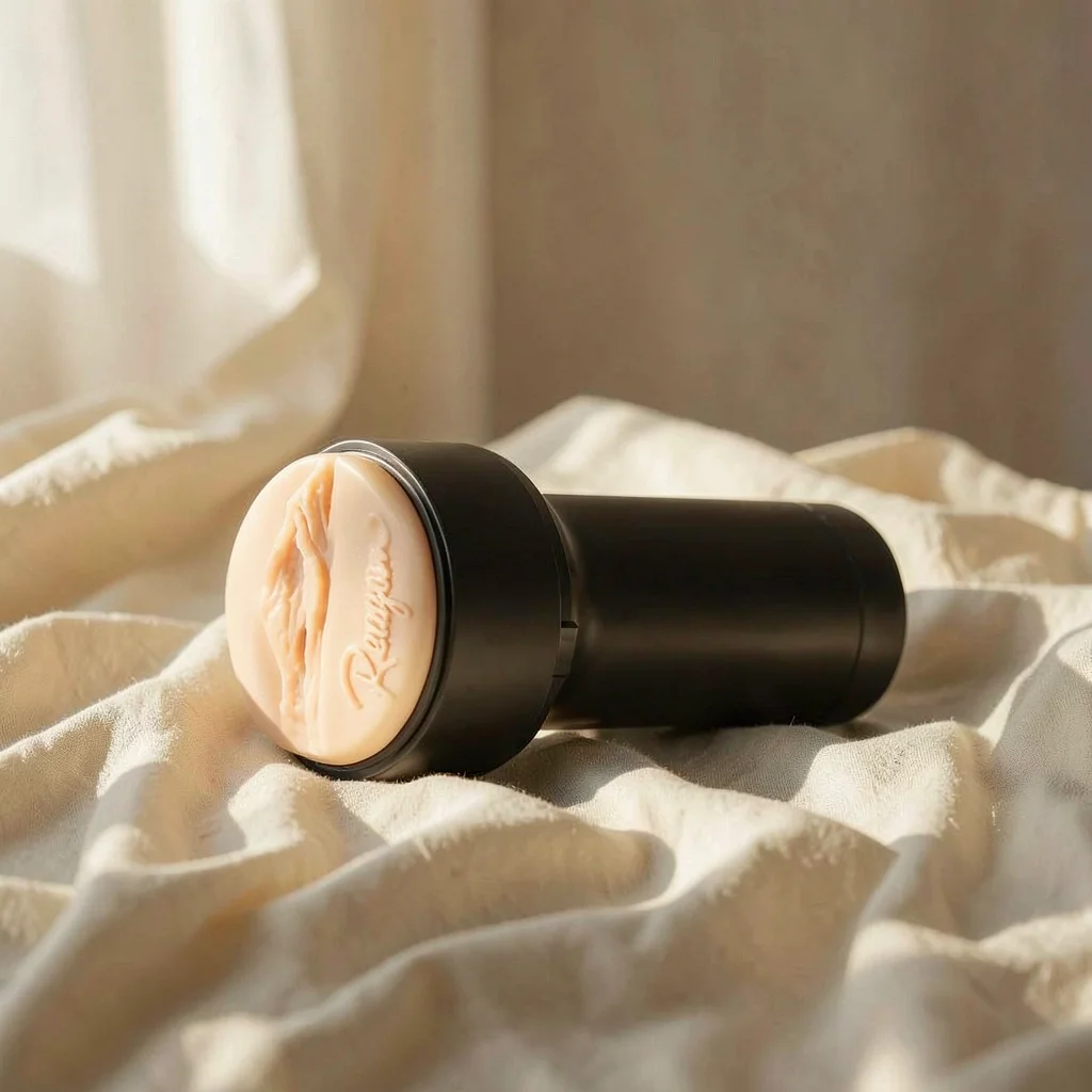 FeelReagan Stroker — Kiiroo