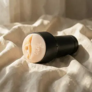 FeelMolly Stroker — Kiiroo