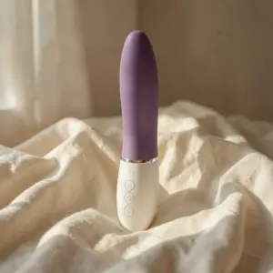 LIV™ 3 Viola — LELO
