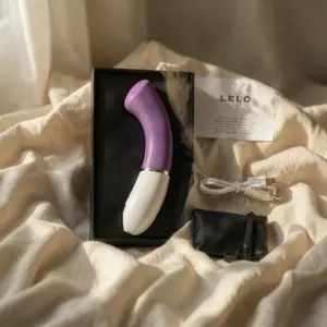 GIGI™ 3 Viola — Lelo