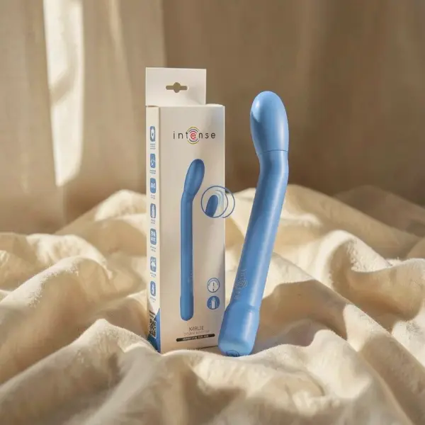 Karlie Blu — Intense