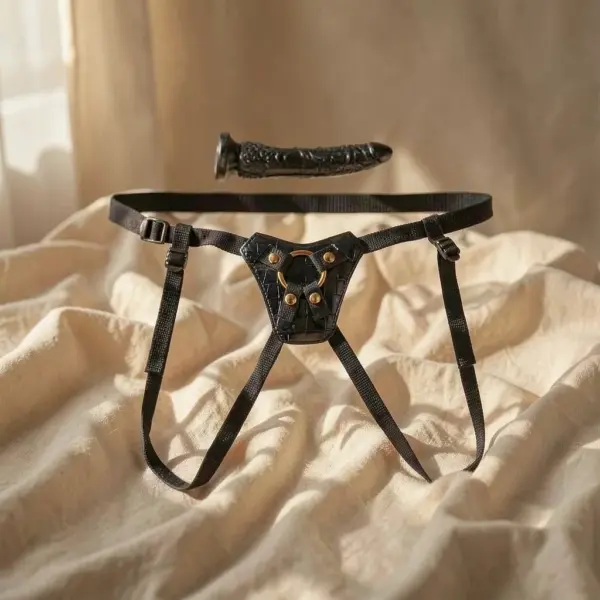 Designer Strap-On — Fetish Fantasy Gold